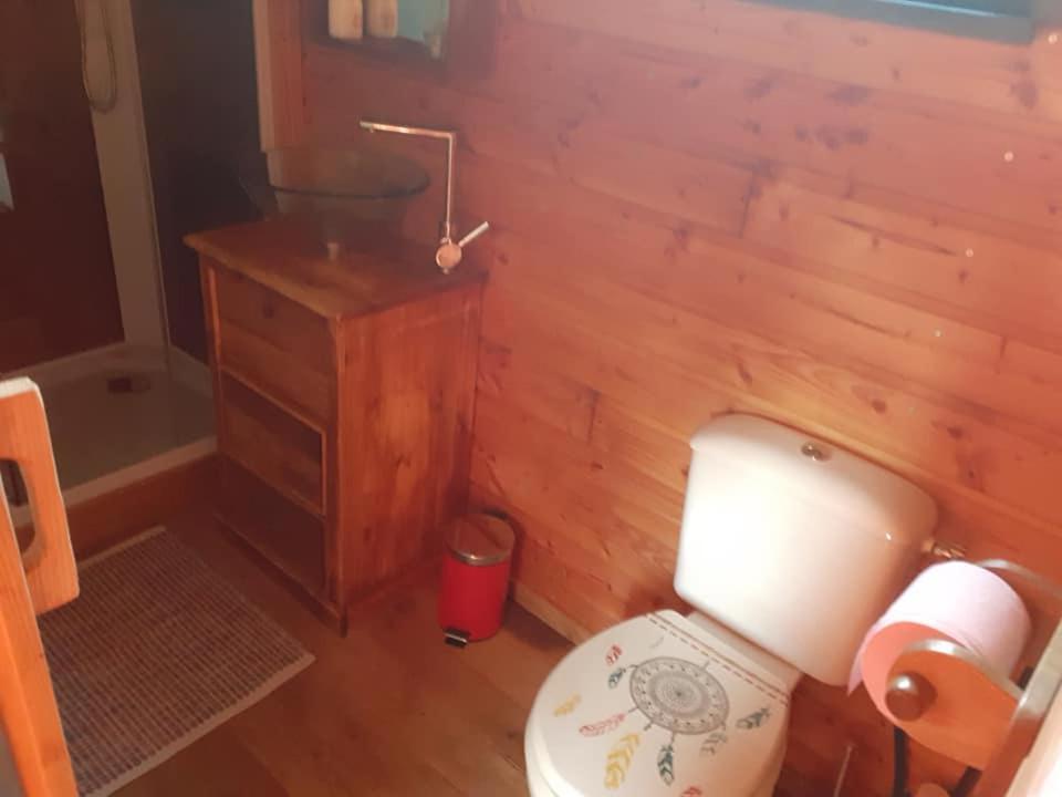 Hotel La Roulotte De La Clef Des Champs Buzancy  Zewnętrze zdjęcie
